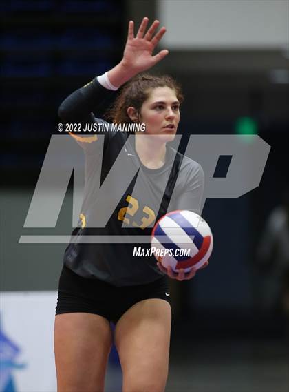 Thumbnail 1 in Baptist Prep vs. Hackett (AAA 3A State Final) photogallery.
