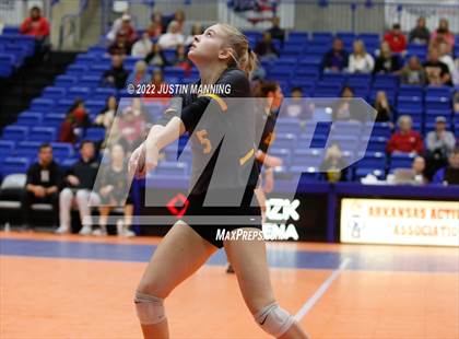 Thumbnail 3 in Baptist Prep vs. Hackett (AAA 3A State Final) photogallery.