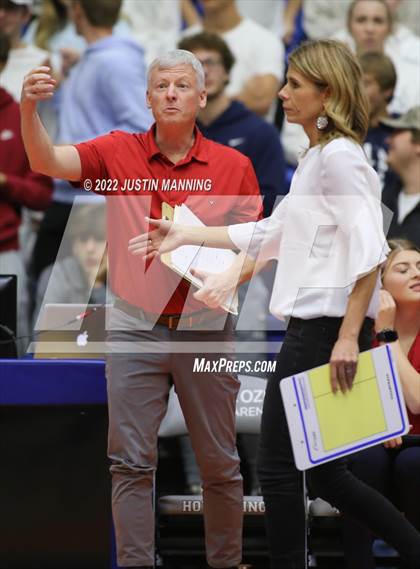 Thumbnail 2 in Baptist Prep vs. Hackett (AAA 3A State Final) photogallery.