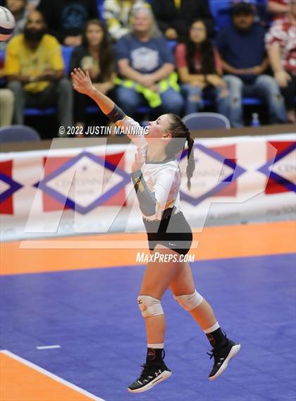 Thumbnail 2 in Baptist Prep vs. Hackett (AAA 3A State Final) photogallery.