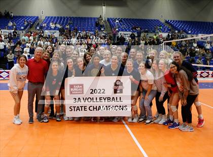 Thumbnail 1 in Baptist Prep vs. Hackett (AAA 3A State Final) photogallery.