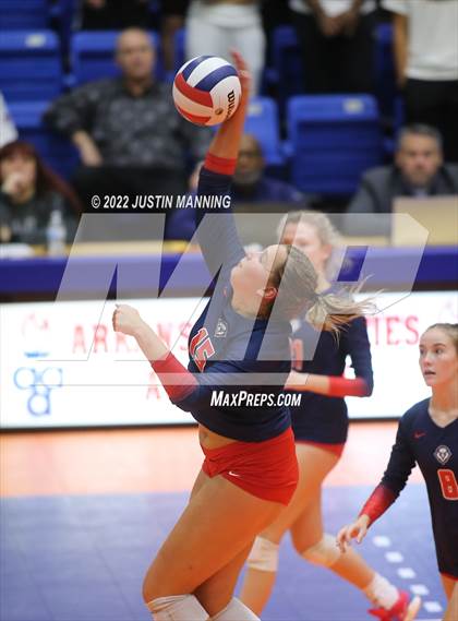 Thumbnail 3 in Baptist Prep vs. Hackett (AAA 3A State Final) photogallery.