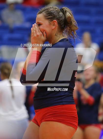 Thumbnail 1 in Baptist Prep vs. Hackett (AAA 3A State Final) photogallery.