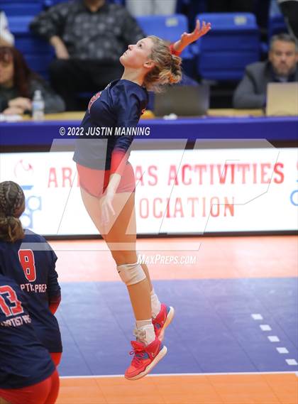 Thumbnail 1 in Baptist Prep vs. Hackett (AAA 3A State Final) photogallery.