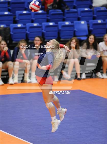 Thumbnail 3 in Baptist Prep vs. Hackett (AAA 3A State Final) photogallery.