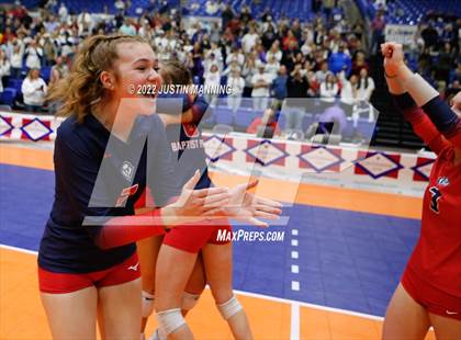 Thumbnail 1 in Baptist Prep vs. Hackett (AAA 3A State Final) photogallery.