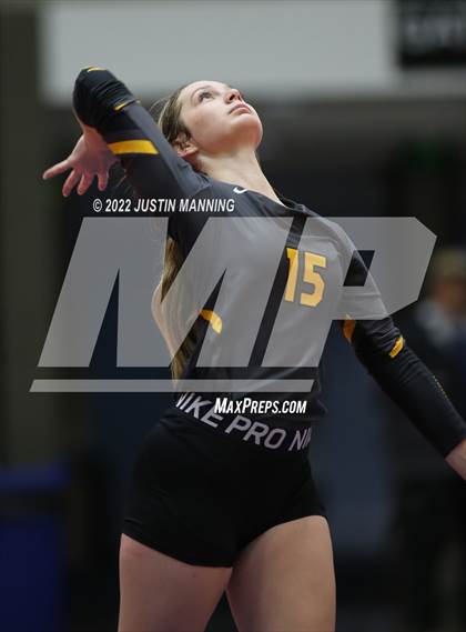 Thumbnail 3 in Baptist Prep vs. Hackett (AAA 3A State Final) photogallery.