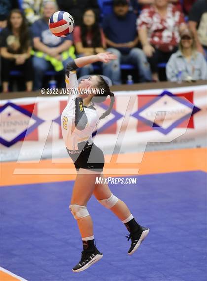 Thumbnail 1 in Baptist Prep vs. Hackett (AAA 3A State Final) photogallery.