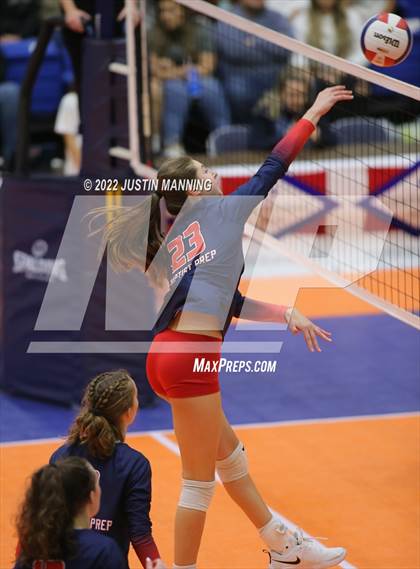 Thumbnail 3 in Baptist Prep vs. Hackett (AAA 3A State Final) photogallery.