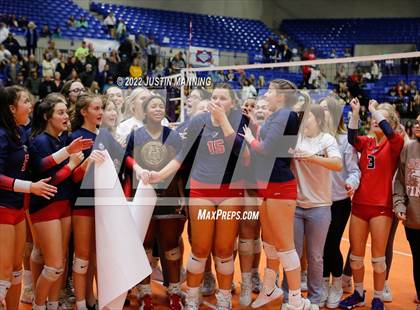 Thumbnail 3 in Baptist Prep vs. Hackett (AAA 3A State Final) photogallery.