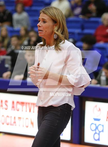 Thumbnail 1 in Baptist Prep vs. Hackett (AAA 3A State Final) photogallery.