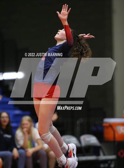 Thumbnail 3 in Baptist Prep vs. Hackett (AAA 3A State Final) photogallery.