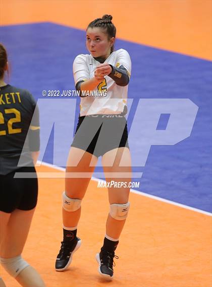 Thumbnail 2 in Baptist Prep vs. Hackett (AAA 3A State Final) photogallery.