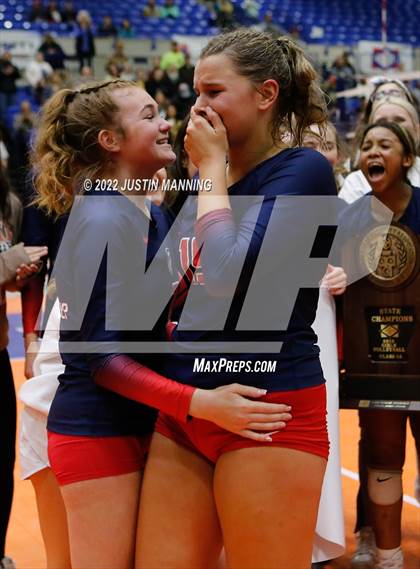 Thumbnail 3 in Baptist Prep vs. Hackett (AAA 3A State Final) photogallery.