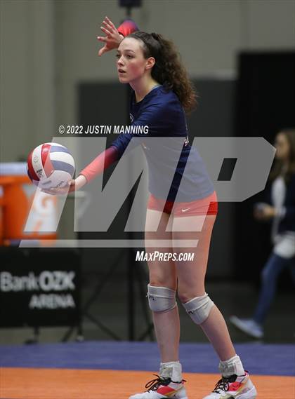Thumbnail 2 in Baptist Prep vs. Hackett (AAA 3A State Final) photogallery.
