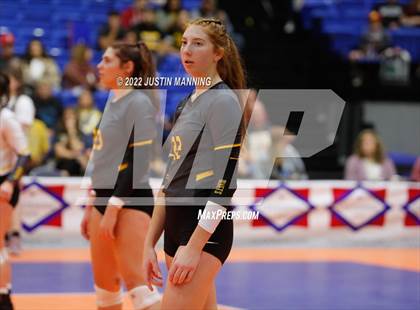 Thumbnail 3 in Baptist Prep vs. Hackett (AAA 3A State Final) photogallery.