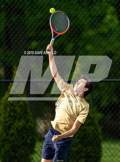 Thumbnail 2 in St. John's @ Needham photogallery.