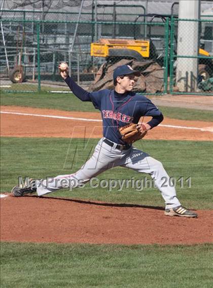 Thumbnail 2 in South-Doyle @ Seymour photogallery.