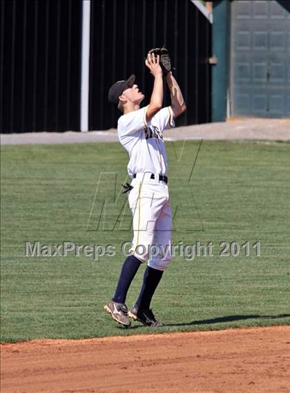 Thumbnail 3 in South-Doyle @ Seymour photogallery.