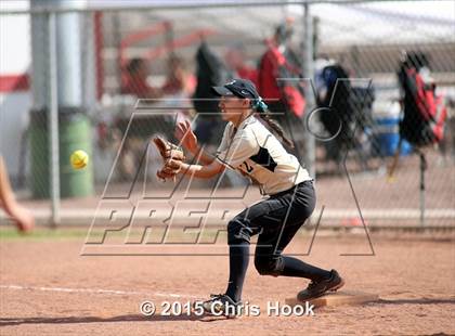 Thumbnail 1 in Mountain View vs Vista Grande (Tucson Badger Invitational) photogallery.