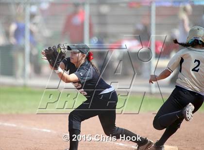 Thumbnail 1 in Mountain View vs Vista Grande (Tucson Badger Invitational) photogallery.
