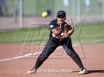 Thumbnail 3 in Mountain View vs Vista Grande (Tucson Badger Invitational) photogallery.