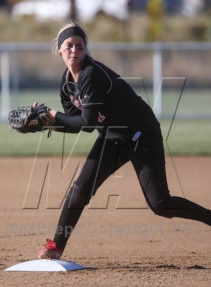 Thumbnail 3 in Brighton vs Loveland (CHSAA 5A First Round) photogallery.
