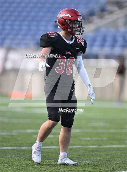 Thumbnail 3 in Camden vs. Chardon photogallery.