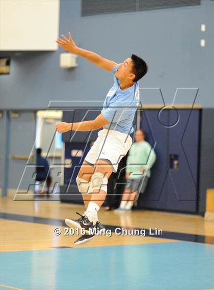 Thumbnail 3 in Cathedral Catholic vs. Corona del Mar (CIF SoCal Regional D1 Playoff) photogallery.