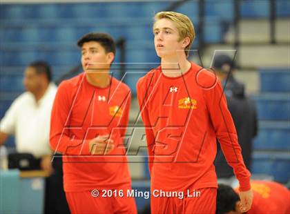 Thumbnail 2 in Cathedral Catholic vs. Corona del Mar (CIF SoCal Regional D1 Playoff) photogallery.