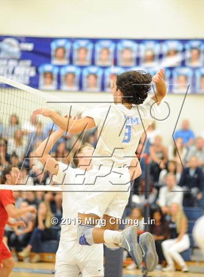 Thumbnail 1 in Cathedral Catholic vs. Corona del Mar (CIF SoCal Regional D1 Playoff) photogallery.