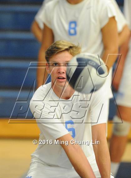Thumbnail 3 in Cathedral Catholic vs. Corona del Mar (CIF SoCal Regional D1 Playoff) photogallery.