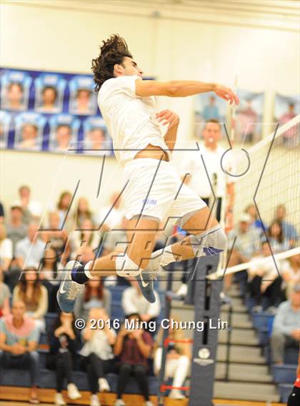 Thumbnail 1 in Cathedral Catholic vs. Corona del Mar (CIF SoCal Regional D1 Playoff) photogallery.