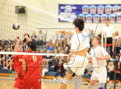 Thumbnail 2 in Cathedral Catholic vs. Corona del Mar (CIF SoCal Regional D1 Playoff) photogallery.
