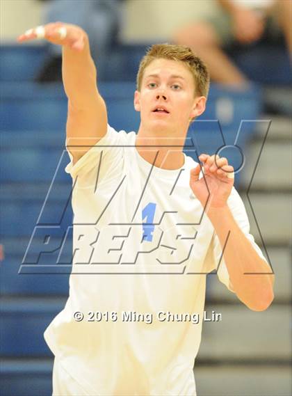 Thumbnail 3 in Cathedral Catholic vs. Corona del Mar (CIF SoCal Regional D1 Playoff) photogallery.