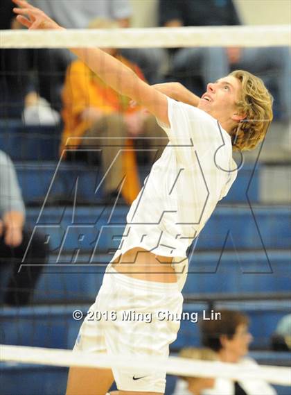 Thumbnail 1 in Cathedral Catholic vs. Corona del Mar (CIF SoCal Regional D1 Playoff) photogallery.