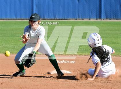 Thumbnail 3 in Bishop Gorman vs. Farmington (Kick Off The Season Tournament) photogallery.