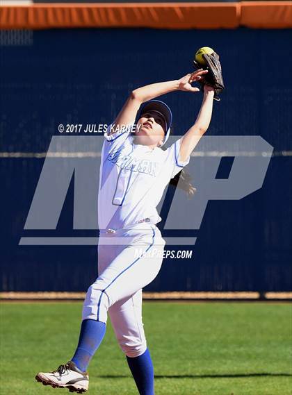 Thumbnail 3 in Bishop Gorman vs. Farmington (Kick Off The Season Tournament) photogallery.