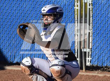 Thumbnail 3 in Bishop Gorman vs. Farmington (Kick Off The Season Tournament) photogallery.