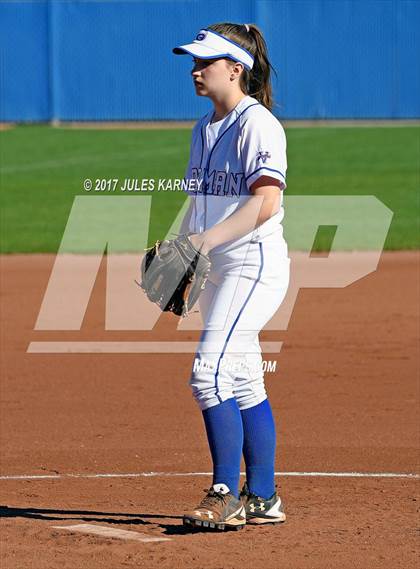 Thumbnail 2 in Bishop Gorman vs. Farmington (Kick Off The Season Tournament) photogallery.