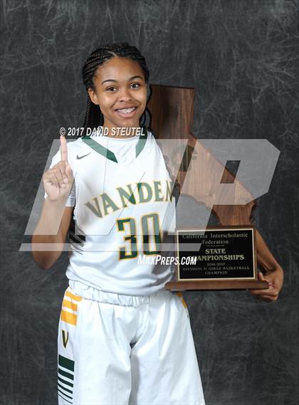 Thumbnail 2 in Vanden (CIF State D2 Award Photos) photogallery.