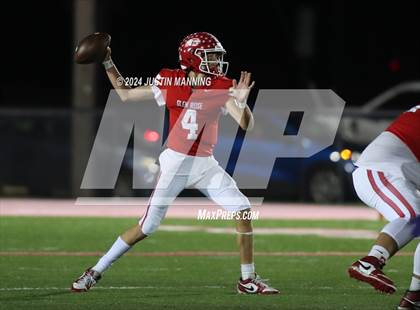 Thumbnail 3 in Glen Rose vs. Dumas (AAA 3A 2nd Round) photogallery.