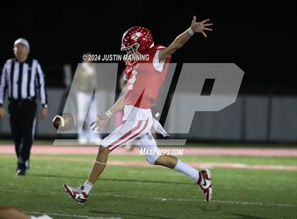 Thumbnail 2 in Glen Rose vs. Dumas (AAA 3A 2nd Round) photogallery.