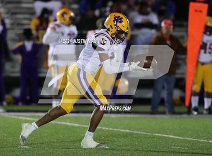 Thumbnail 3 in Glen Rose vs. Dumas (AAA 3A 2nd Round) photogallery.