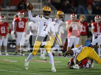 Thumbnail 3 in Glen Rose vs. Dumas (AAA 3A 2nd Round) photogallery.