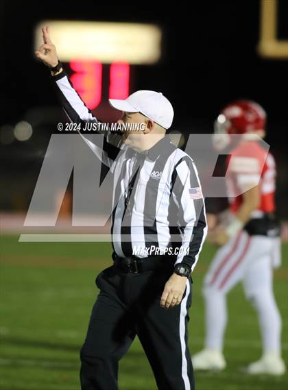 Thumbnail 3 in Glen Rose vs. Dumas (AAA 3A 2nd Round) photogallery.