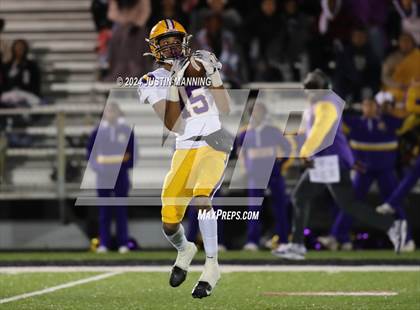 Thumbnail 3 in Glen Rose vs. Dumas (AAA 3A 2nd Round) photogallery.