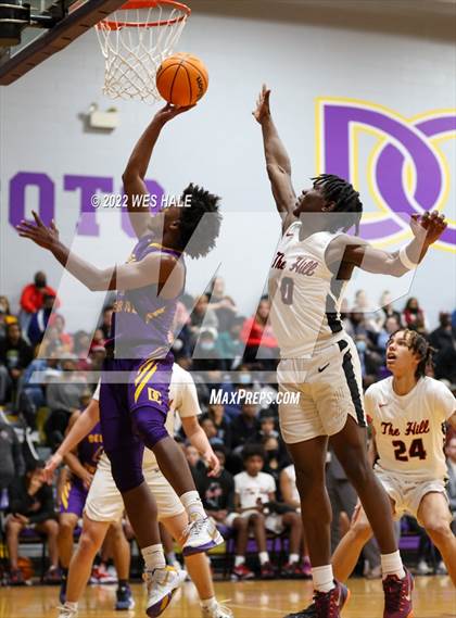Thumbnail 1 in Center Hill vs Desoto Central (MHSAA 6A Opening Round) photogallery.