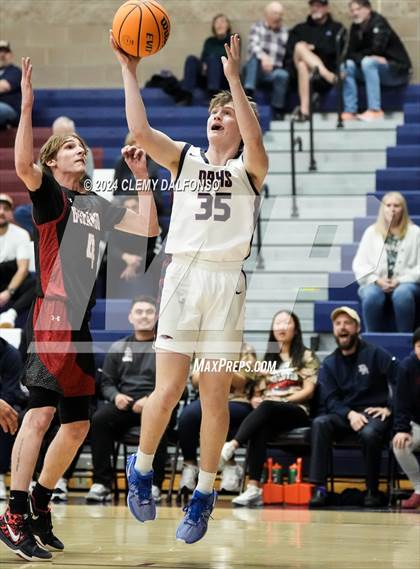 Thumbnail 2 in Durango vs Dakota Ridge (CHSAA 5A State Tournament Round 1) photogallery.