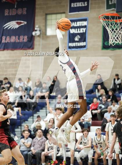 Thumbnail 3 in Durango vs Dakota Ridge (CHSAA 5A State Tournament Round 1) photogallery.